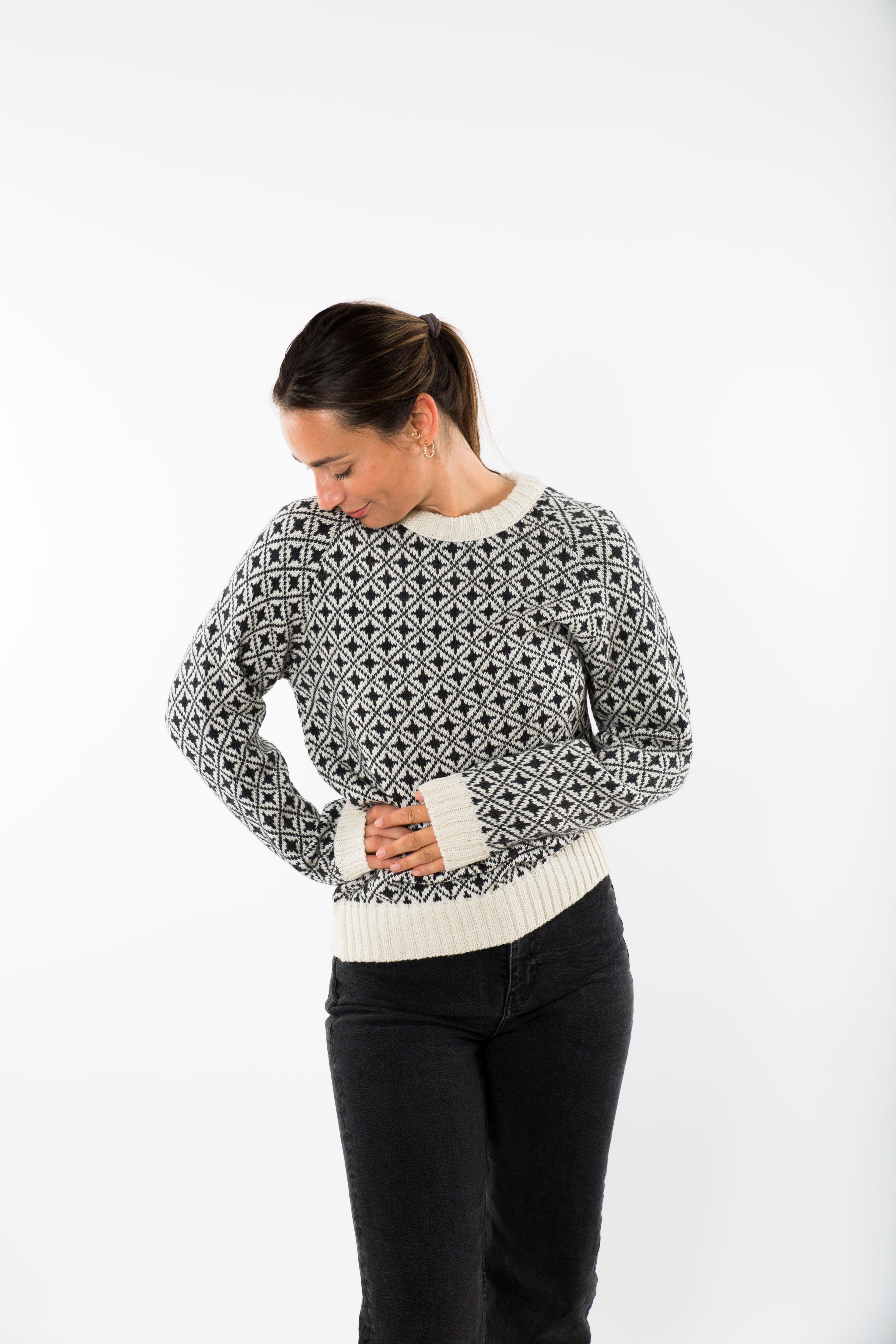 ALMA SWEATER ROUND NECK - Fuza Wool