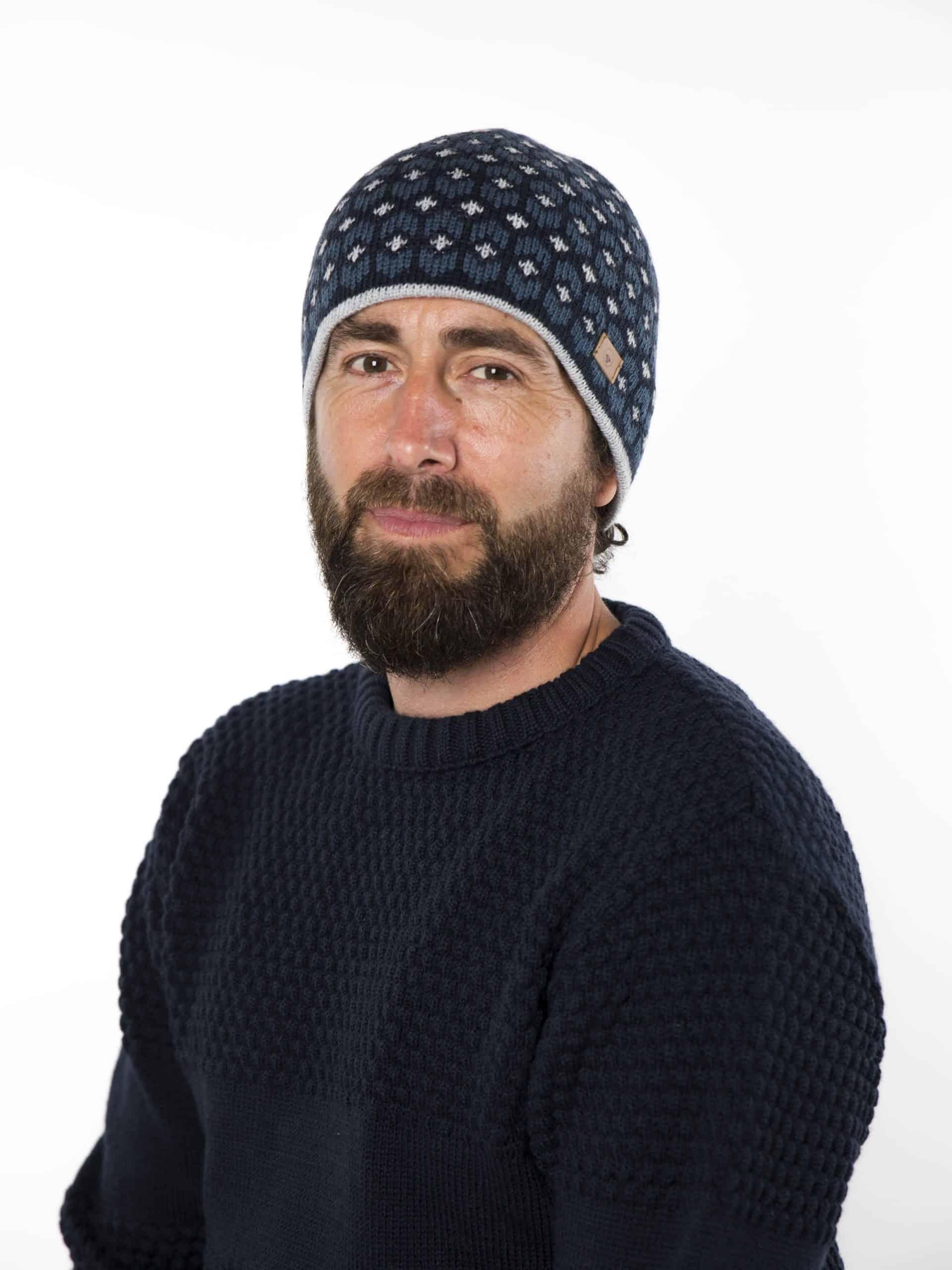 YMER BEANIE REVERSIBLE