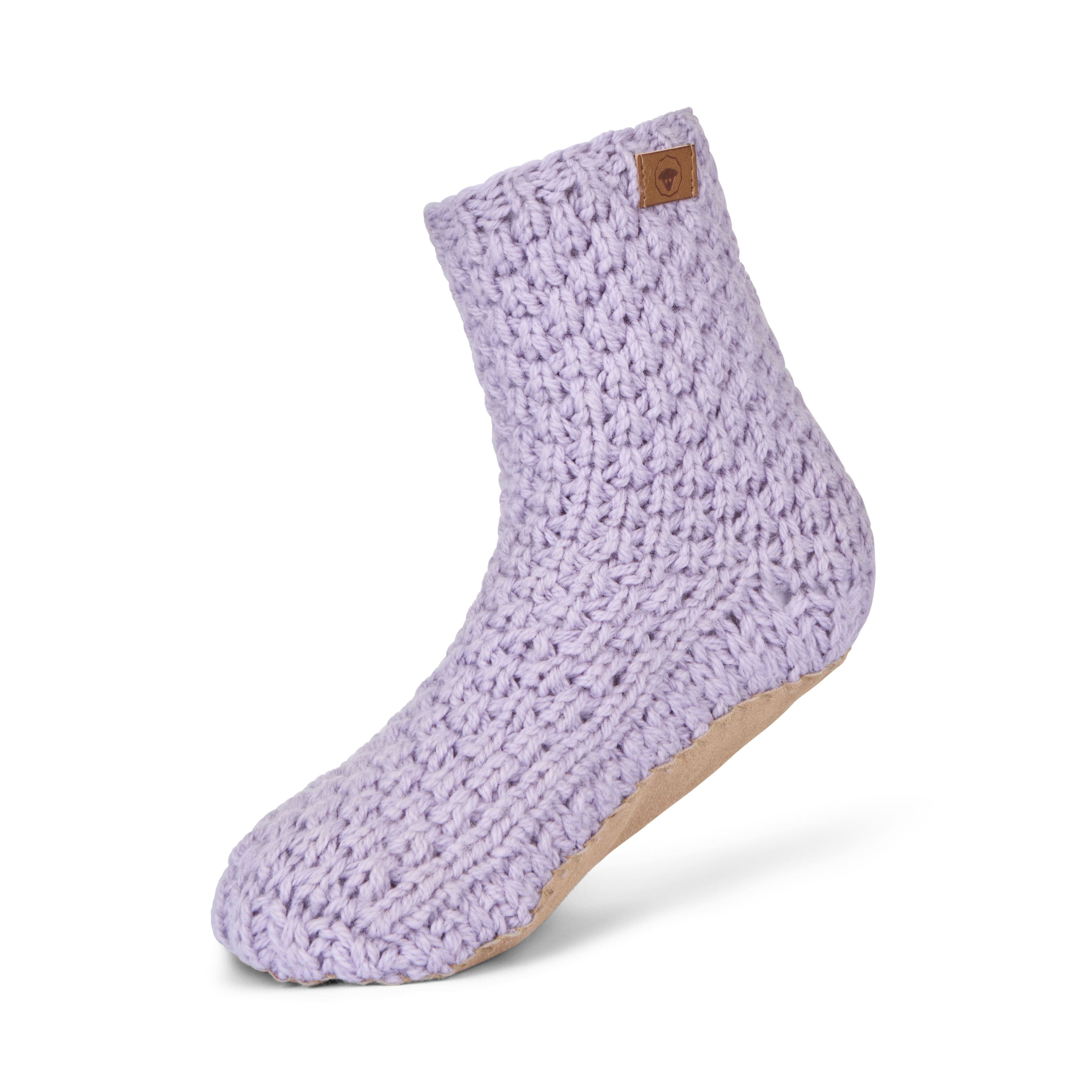 QUEEN SOCK SLIPPERS 26